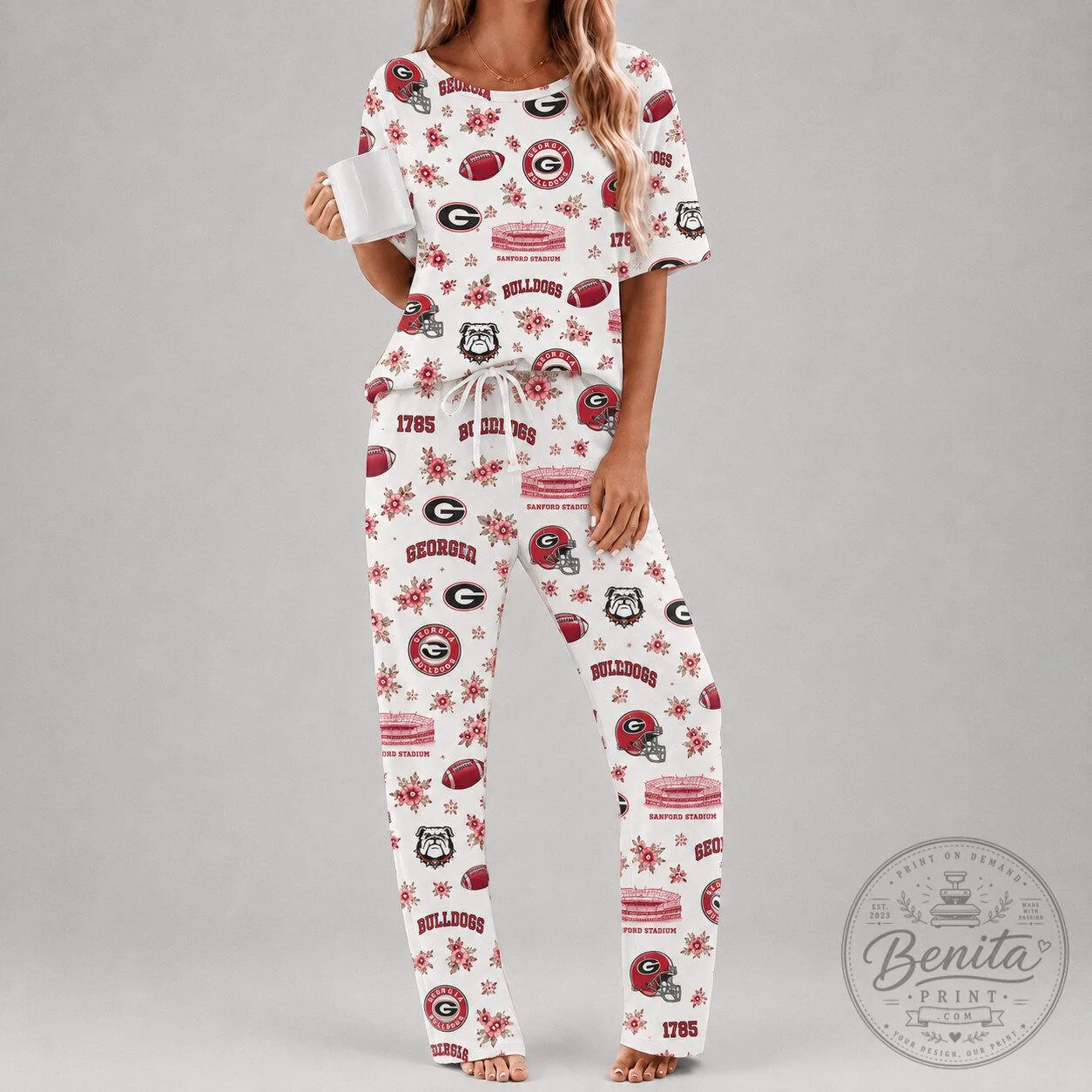 Georgia Bulldogs Pajamas Set for Women, Short Sleeve Shirt and Pants