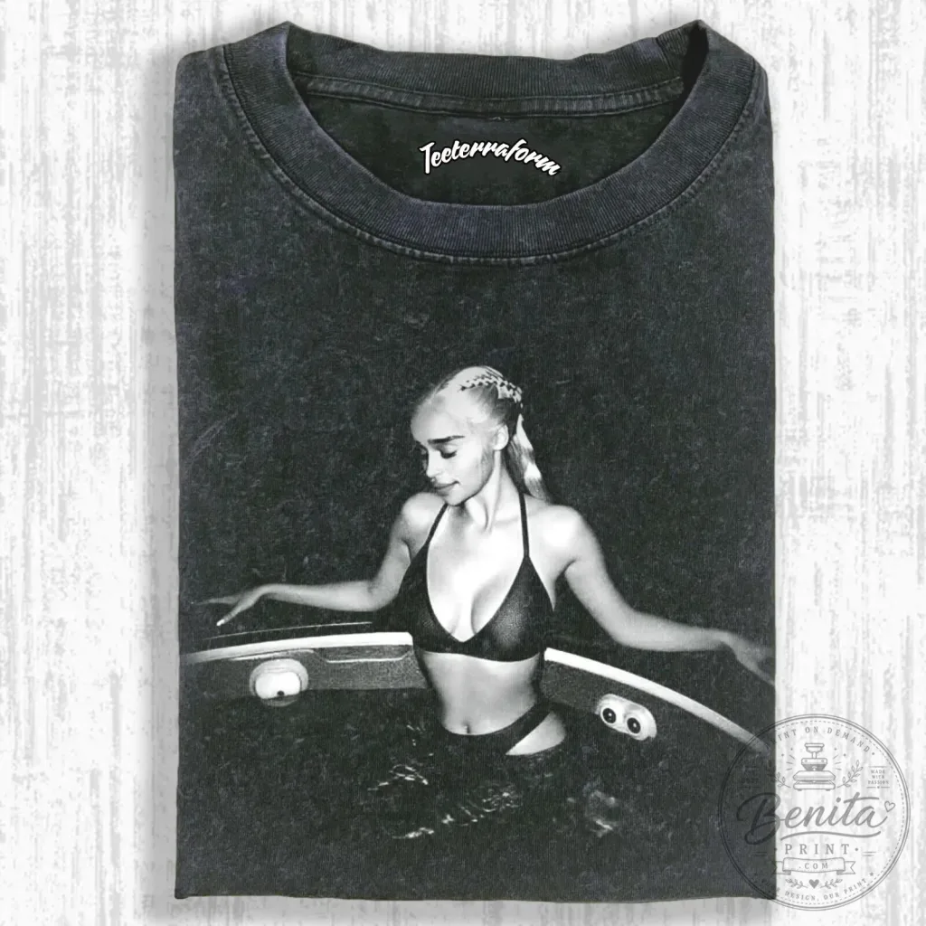 Game of Thrones Daenerys Targaryen Black and White T-Shirt Game of Thrones Daenerys Targaryen Black and White T-Shirt