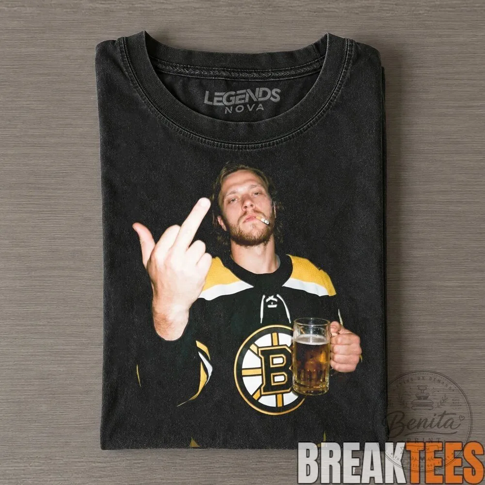 Boston Bruins David Pastrnak Middle Finger Drinking Beer T-Shirt 1 Boston Bruins David Pastrnak Middle Finger Drinking Beer T-Shirt