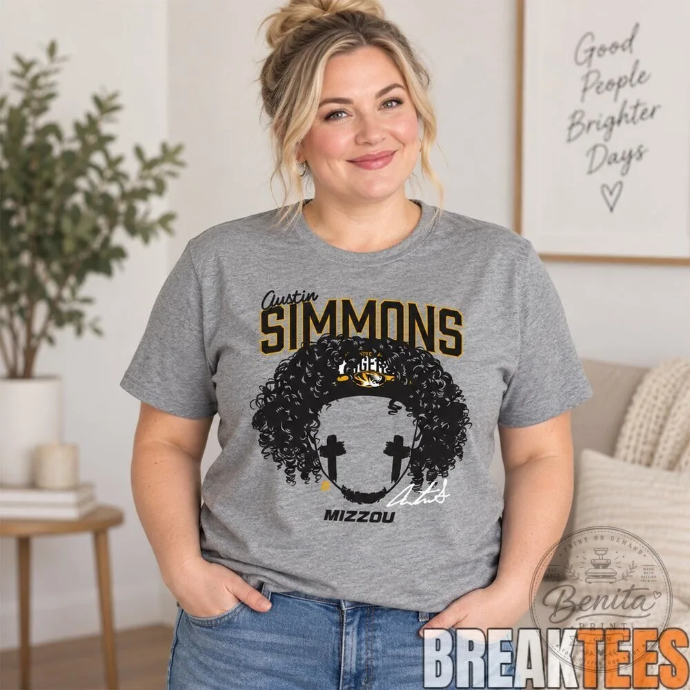 Missouri Tigers Austin Simmons Football Player Graphic T-Shirt 10 Missouri Tigers Austin Simmons Football Player Graphic T-Shirt